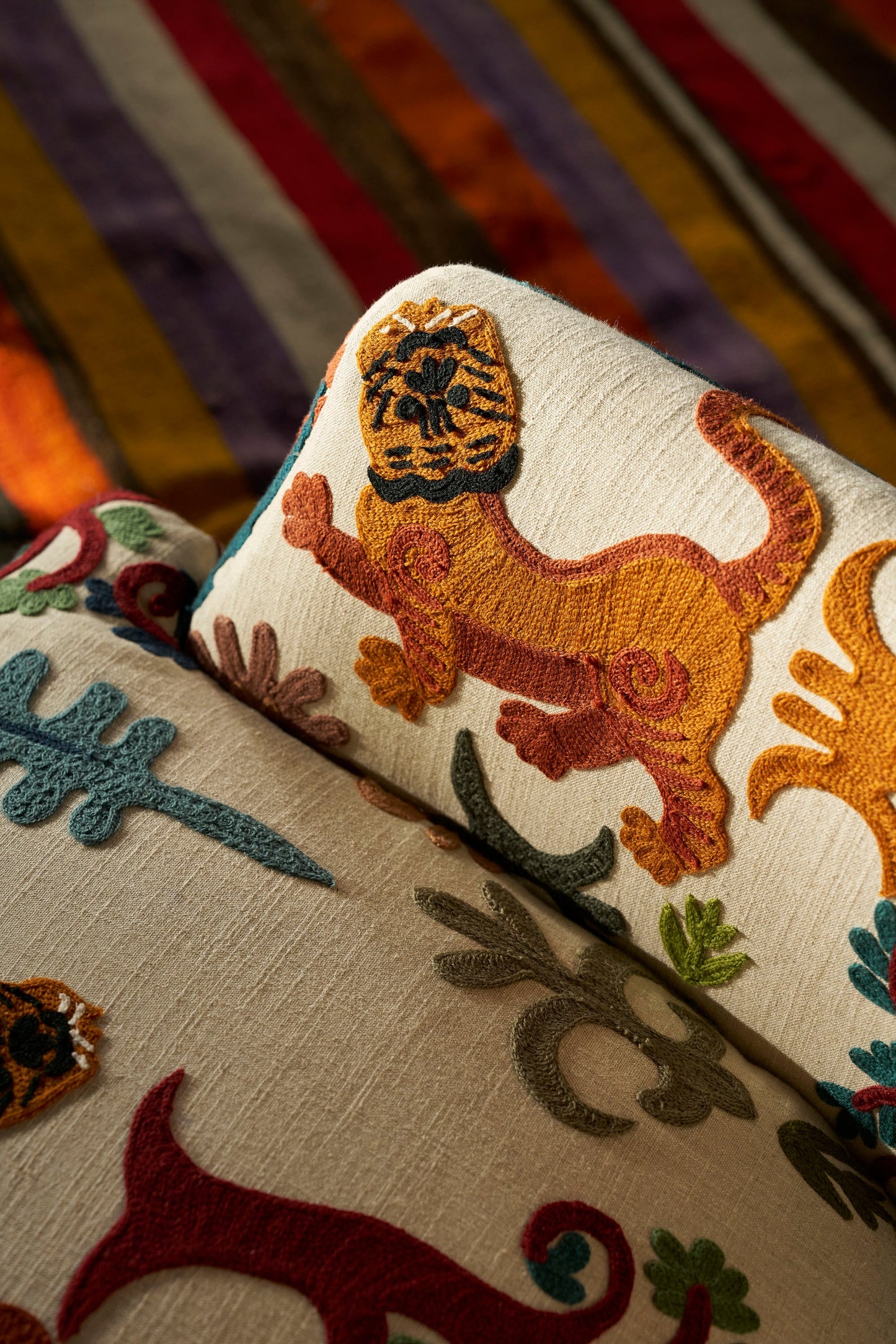 Andrew Martin Victoria Chair Tiger Tree Multi