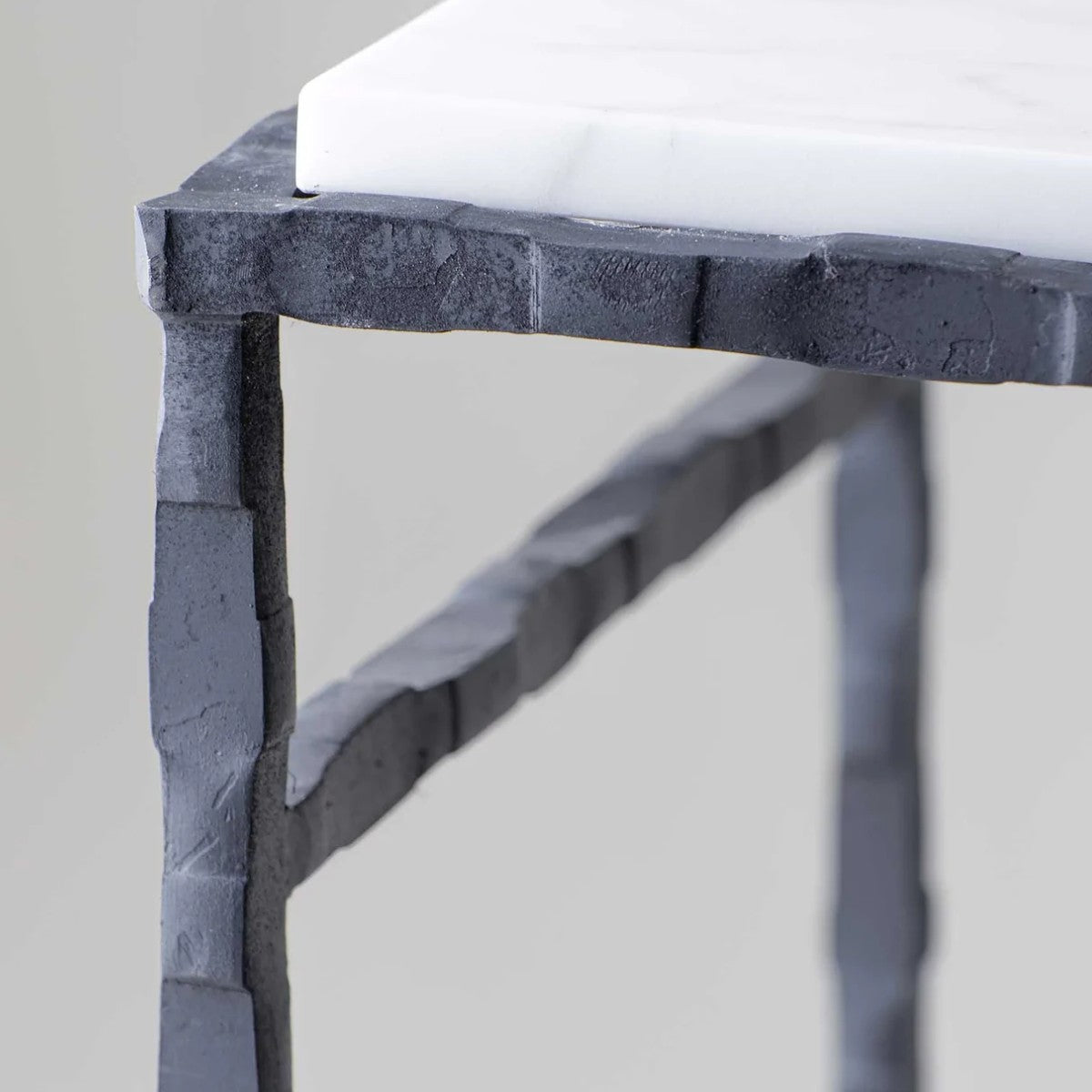 Porta Romana | Giacometti Sofa Side Table