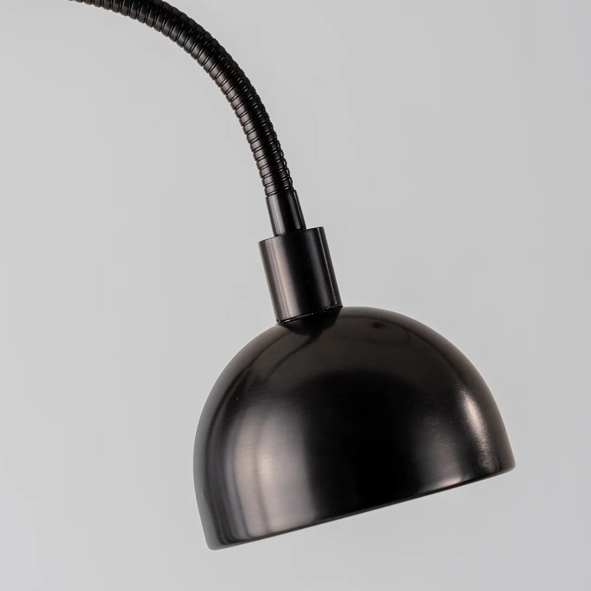 Porta Romana | Aguilar Floor Lamp