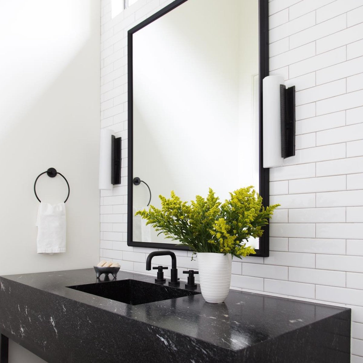 Kelly Wearstler | Precision Wall Light