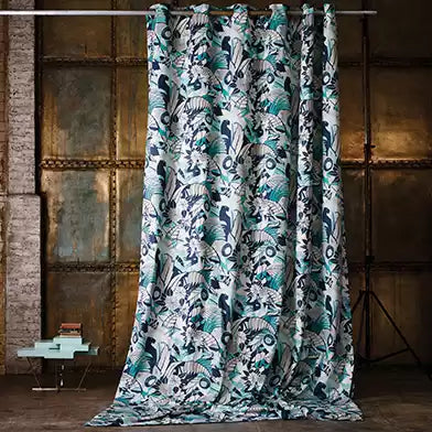 Osborne & Little | Bakst - room setting