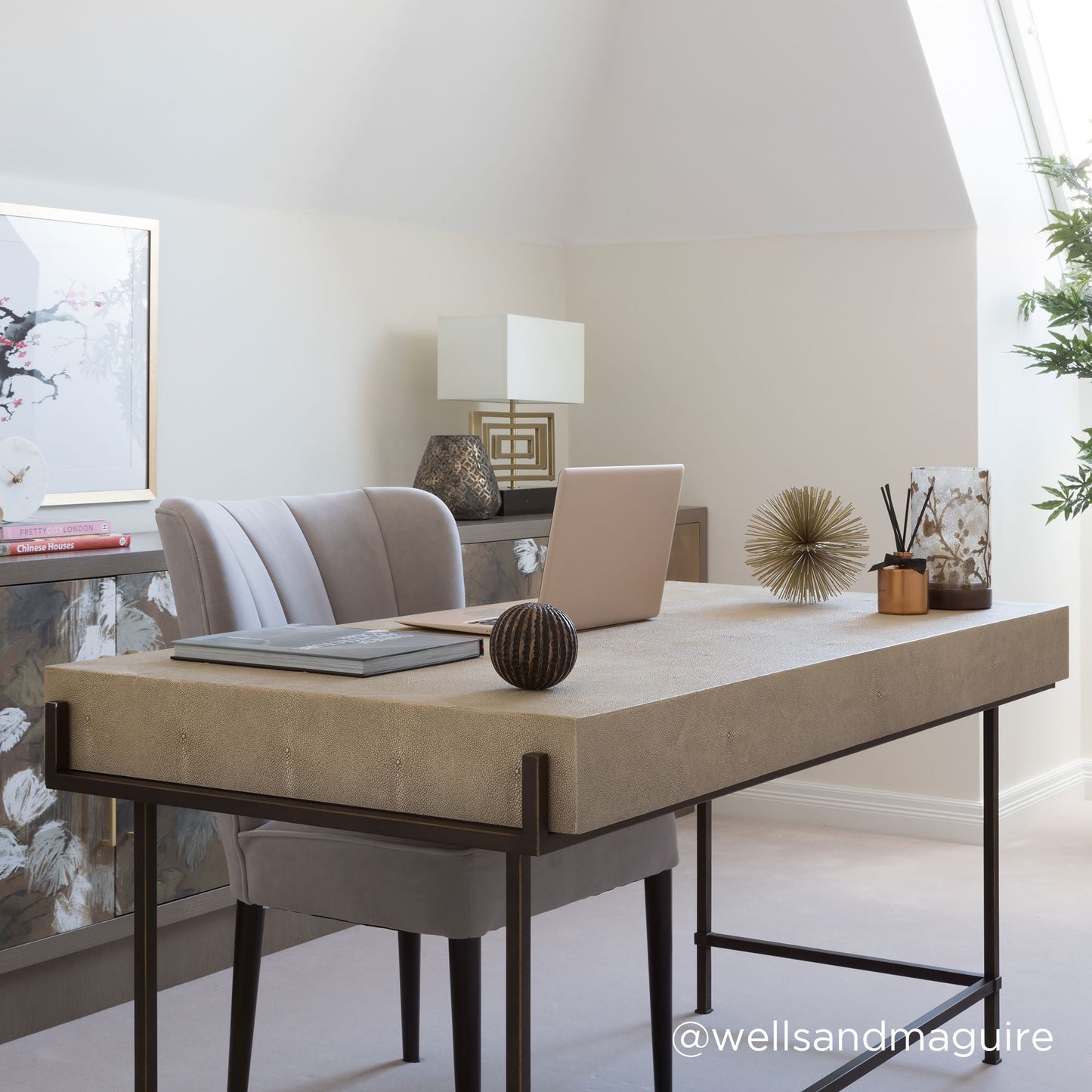Andrew Martin | Mabel Desk