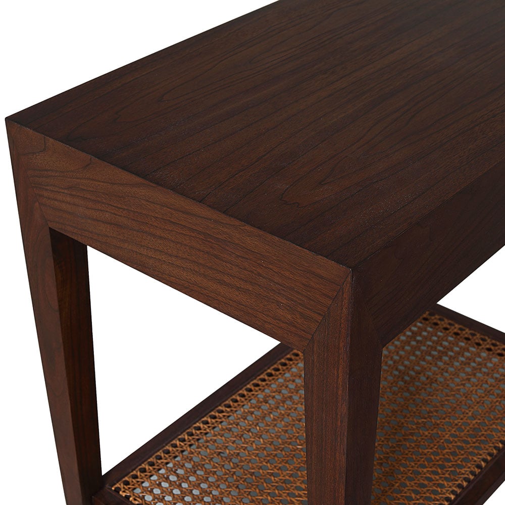 Julian Chichester | Haslev Bedside