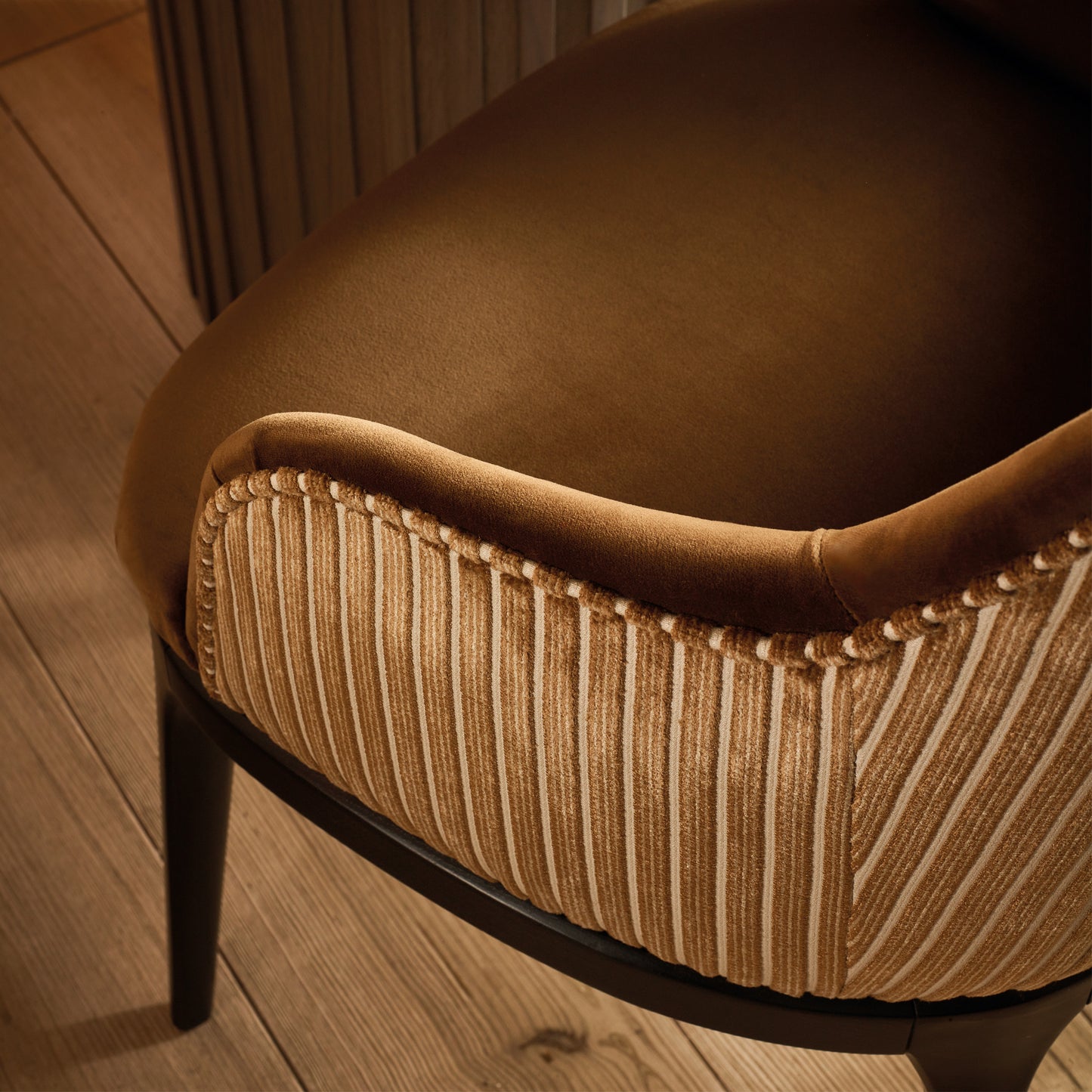 Pierre Frey Romo | Stria – Copper — scenography