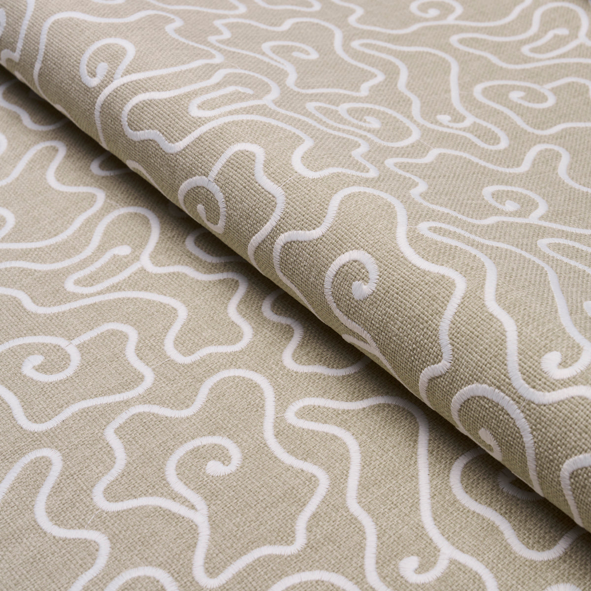 Schumacher | Noyo Indoor/Outdoor Embroidery fabric - 84290