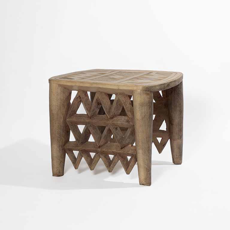de Le Cuona | African Engraved Table XXL No.1 – Natural