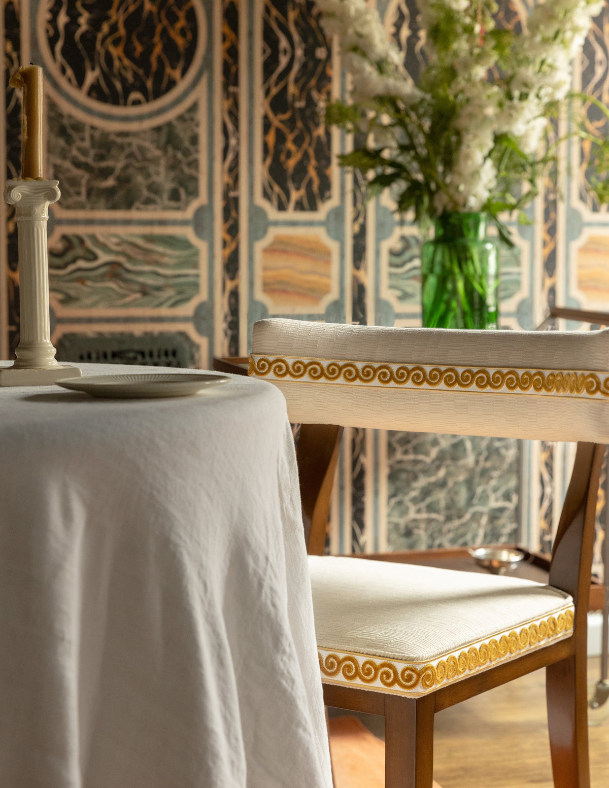 Samuel and Sons Linora Velvet Border — scenography
