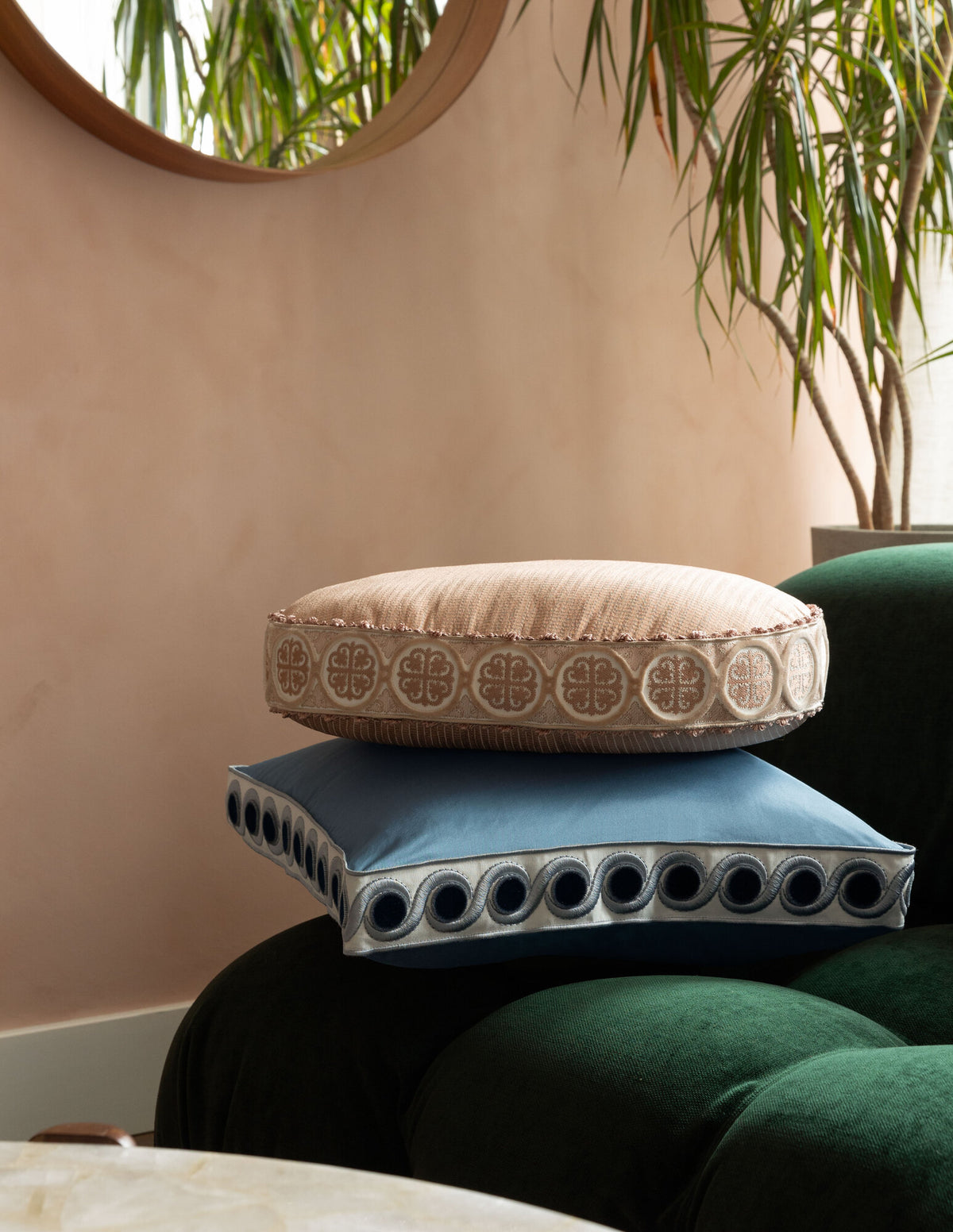 Samuel and Sons Paloma Velvet Border — scenography