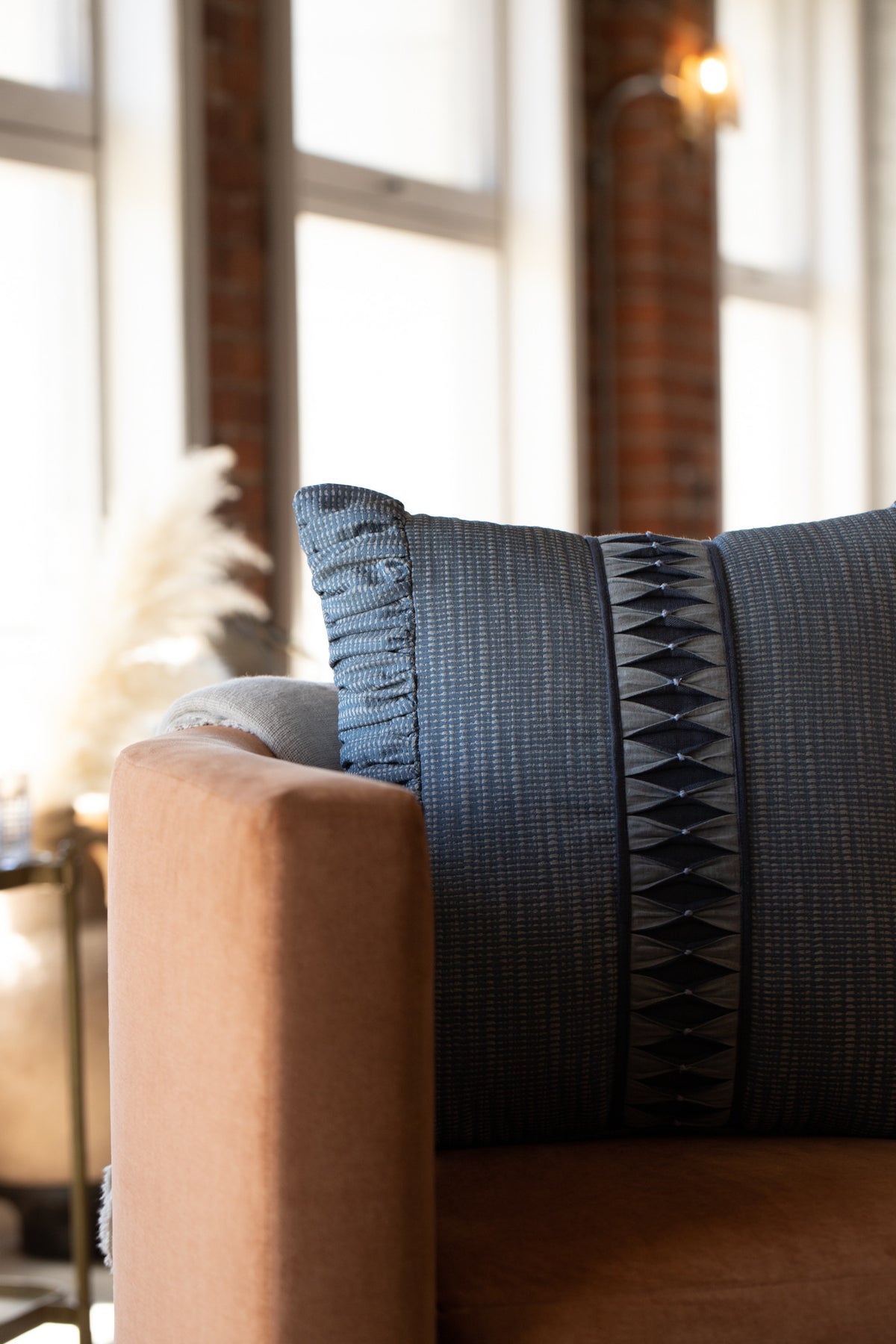 Samuel and Sons Monarch Pleated Border — scenography