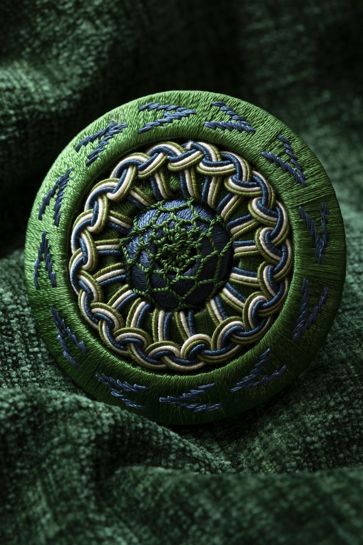 Samuel and Sons Trianon Rosette — scenography