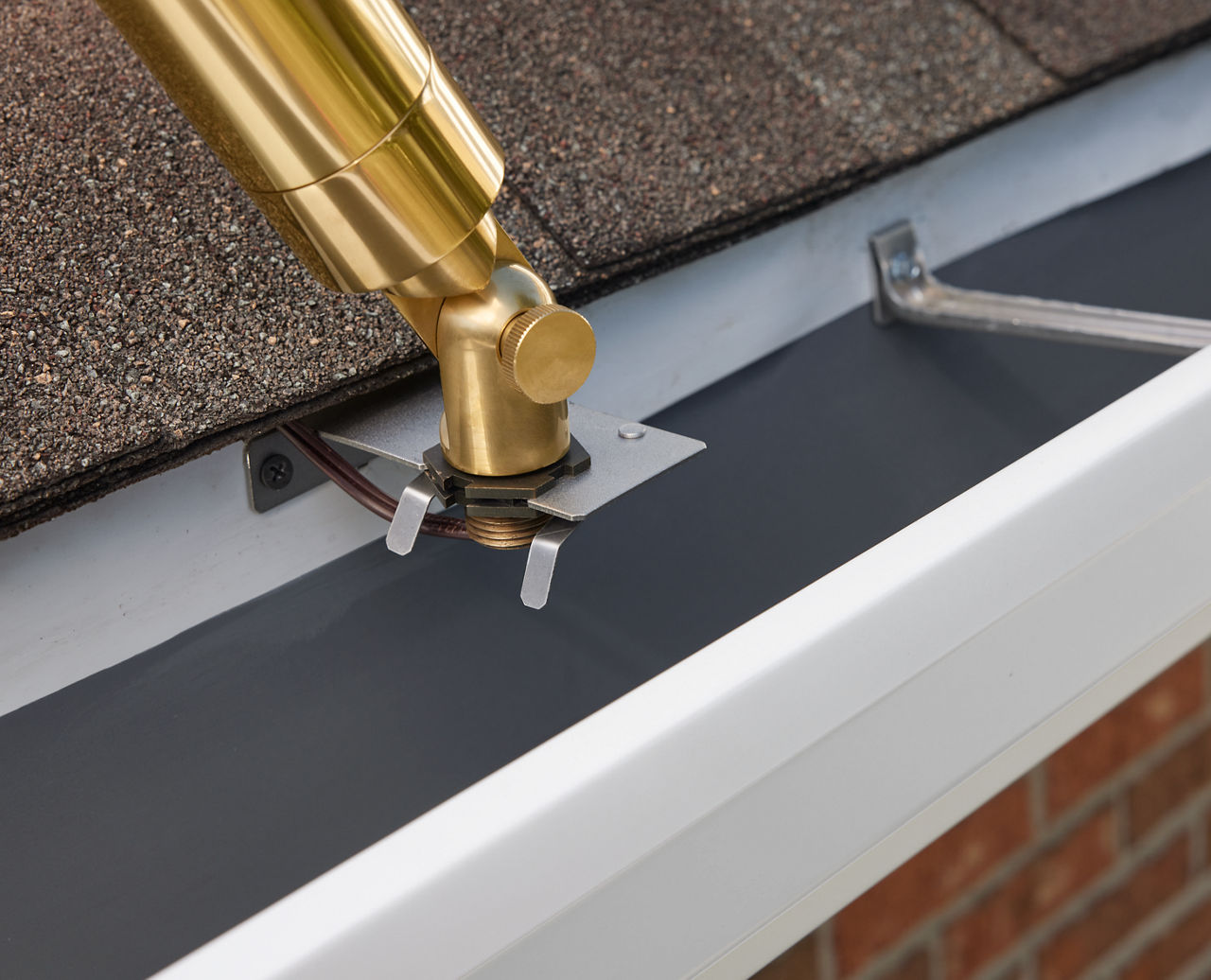 Visual Comfort | Arbor Gutter Mount