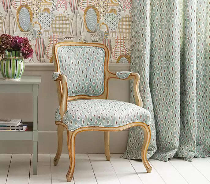 Nina Campbell | Marguerite - room setting