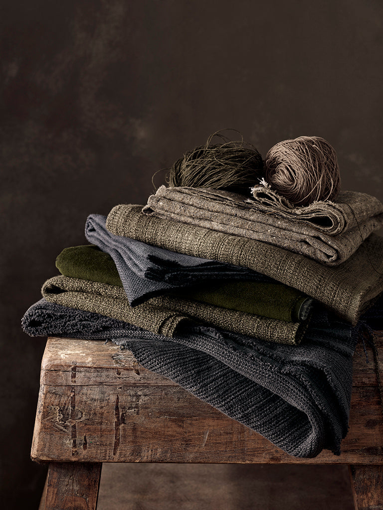 de Le Cuona | Bison – Black Indigo