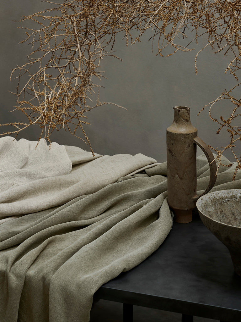 de Le Cuona | Seed Linen – Peppercorn