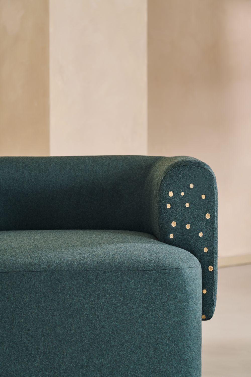 Casamance Alienor — scenography