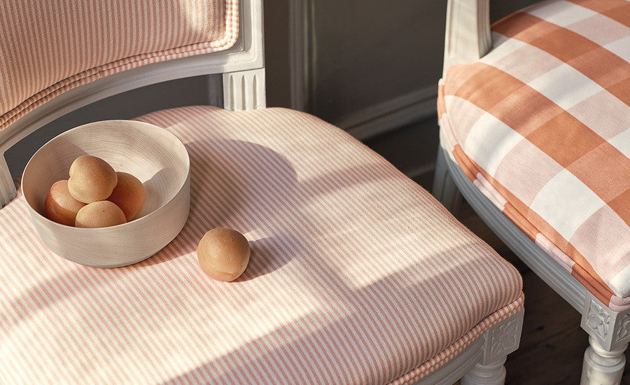 Pierre Frey Romo | Oswin – Red Tulip — scenography