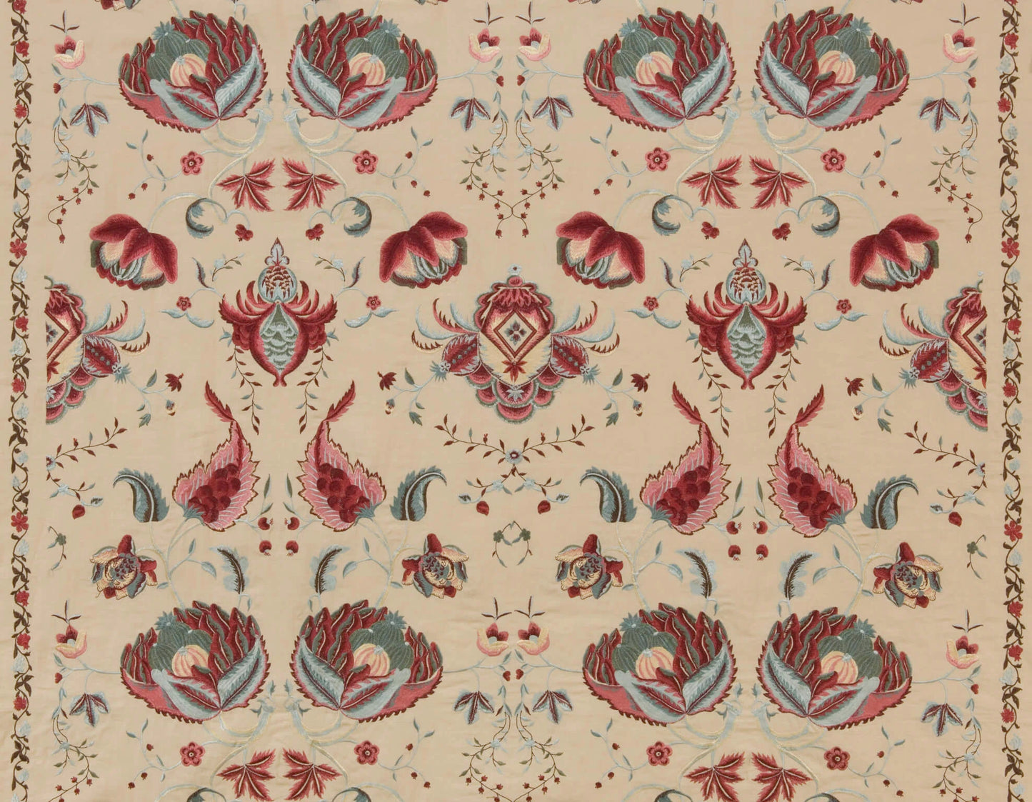 Pierre Frey Pondichery - broderie - Multicolore