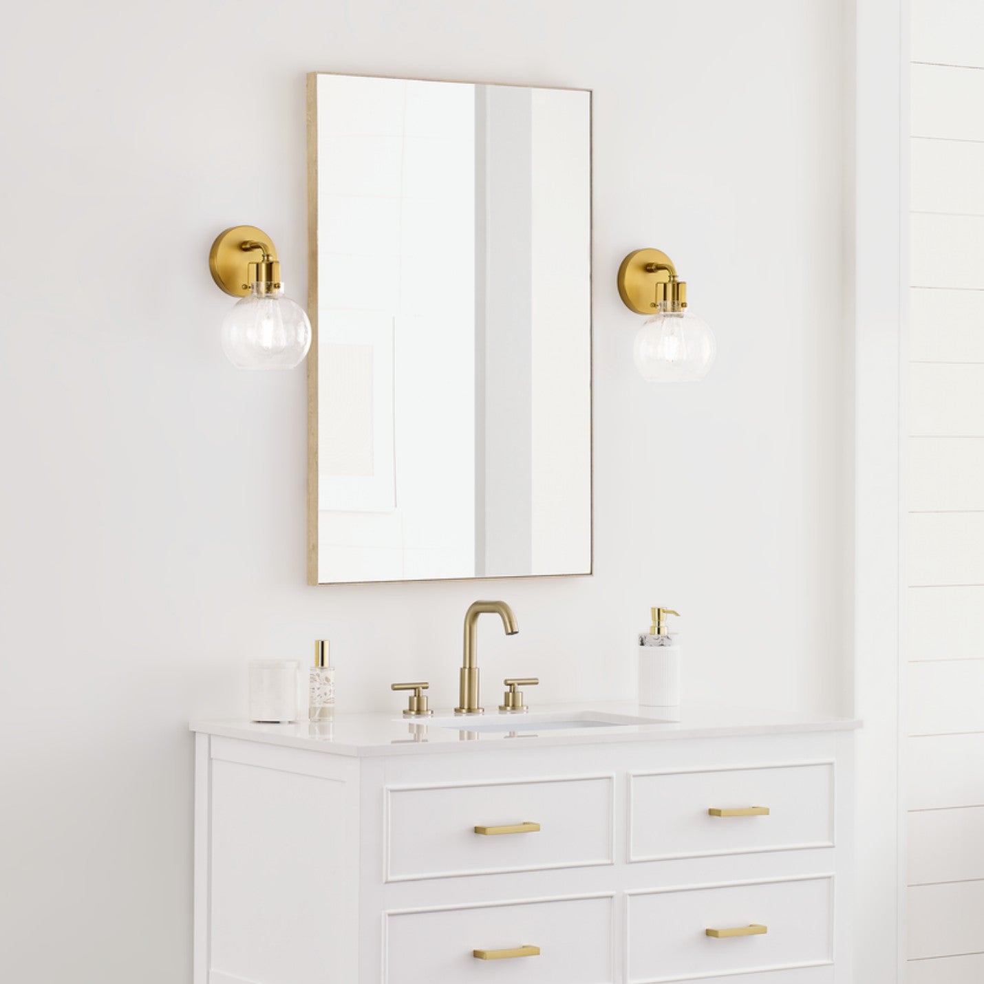 Clara Wall Light Brass