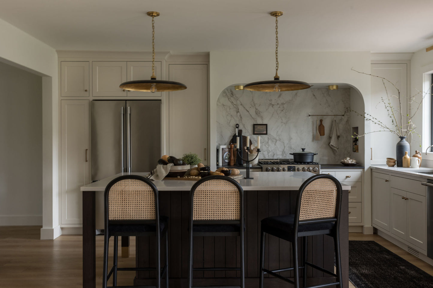Andrew Martin | Piatto Pendant Light Brass