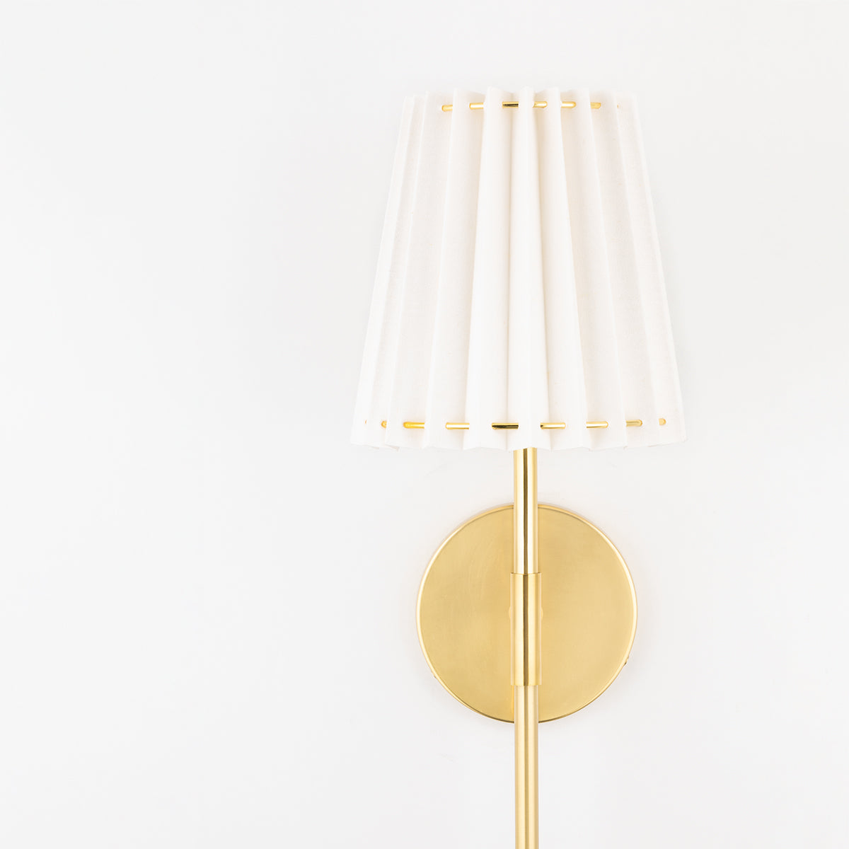 Andrew Martin | Demi Tall Wall Light Brass
