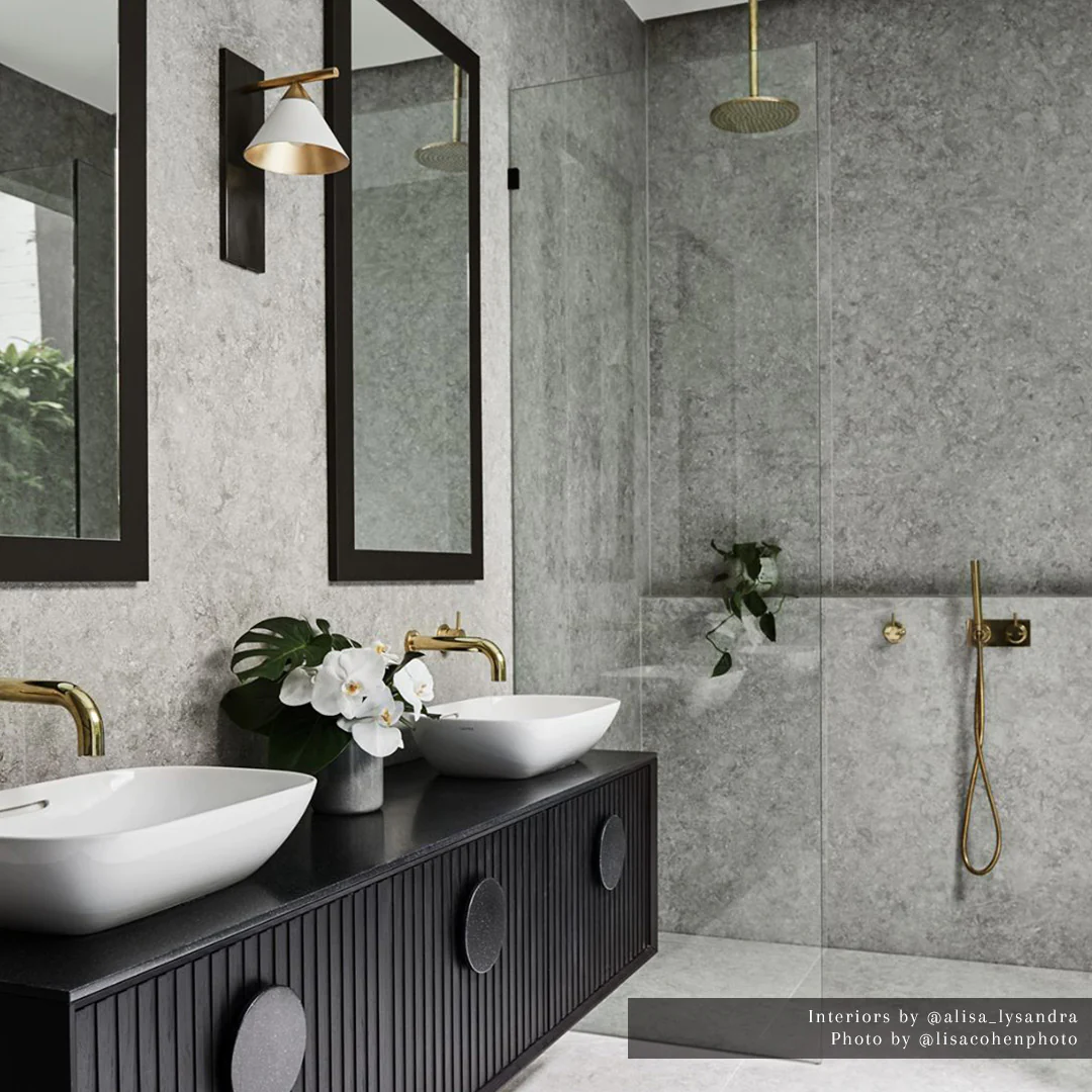 Andrew Martin | Cleo Wall Light White