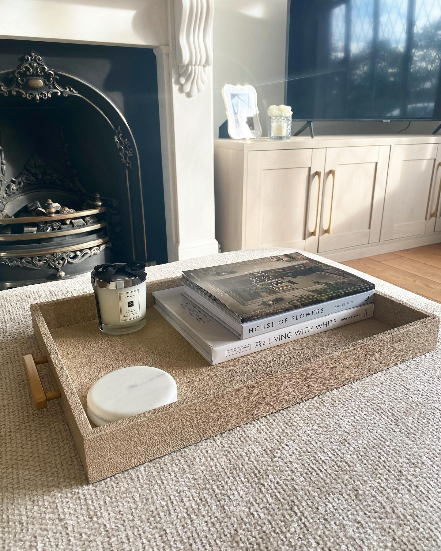 Andrew Martin | Porto Tray Cream
