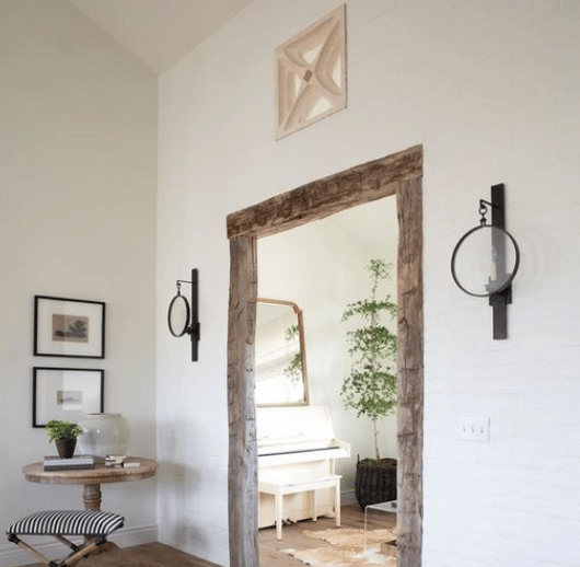 Andrew Martin Alice Wall Light