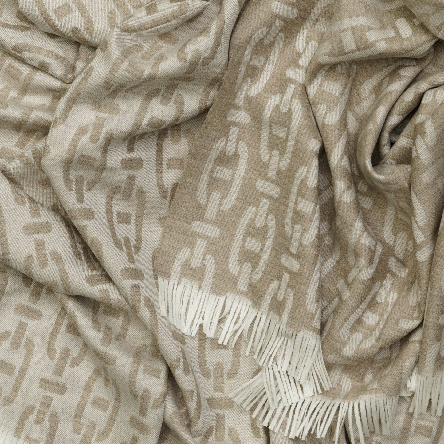 Andrew Martin | Burlington Throw Latte
