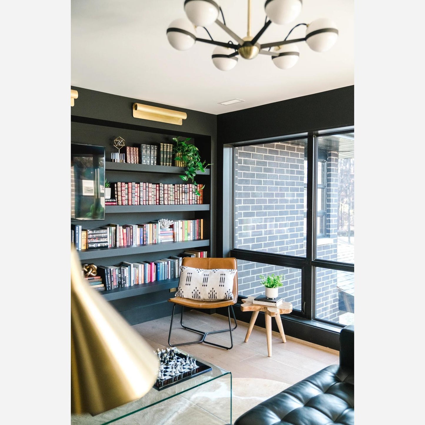 Andrew Martin | Accord Picture Light
