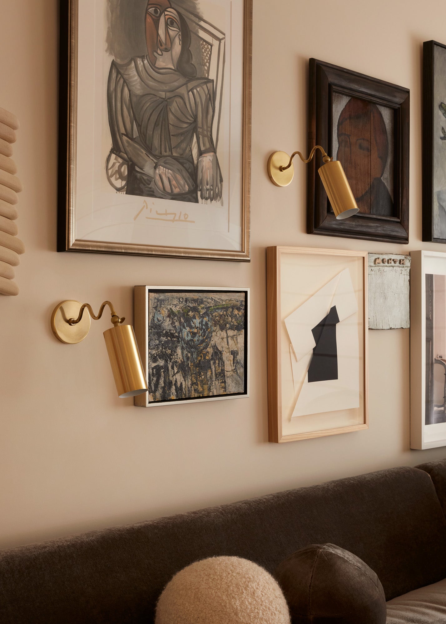 Bea Wall Light
