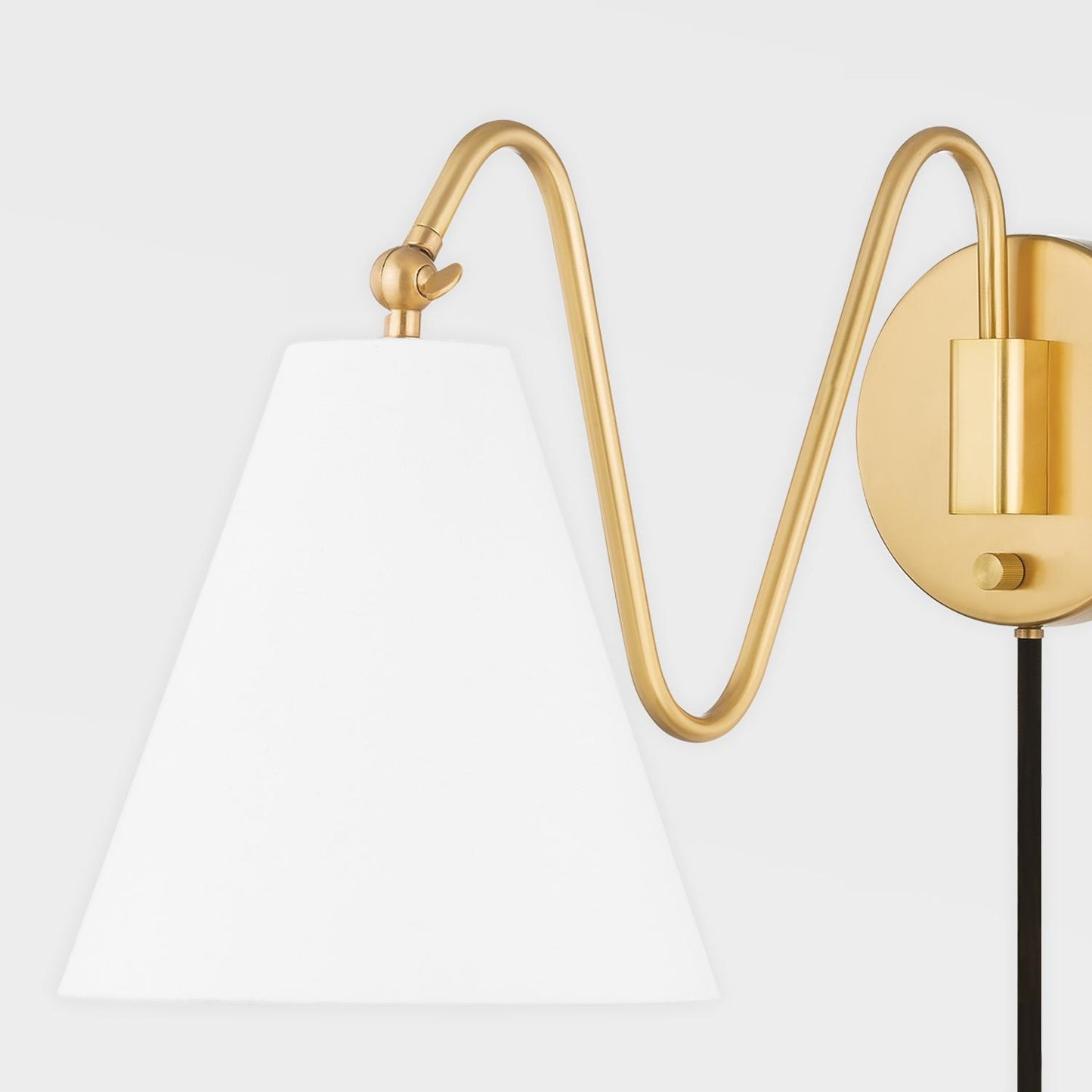 Andrew Martin | Onda Wall Light, Aged Brass