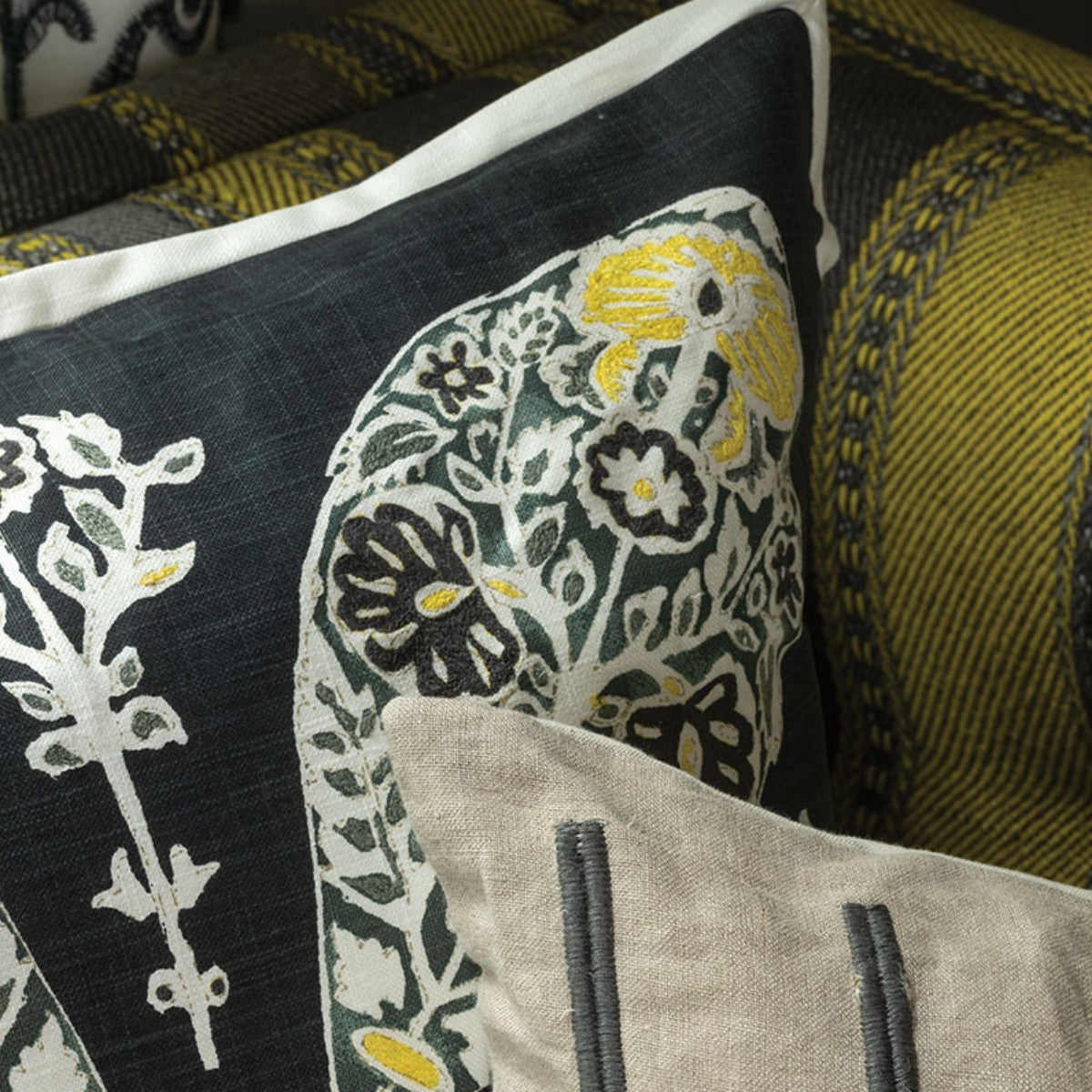 William Yeoward | Merida Cushion