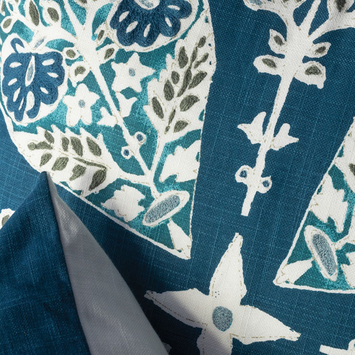 William Yeoward | Merida Cushion