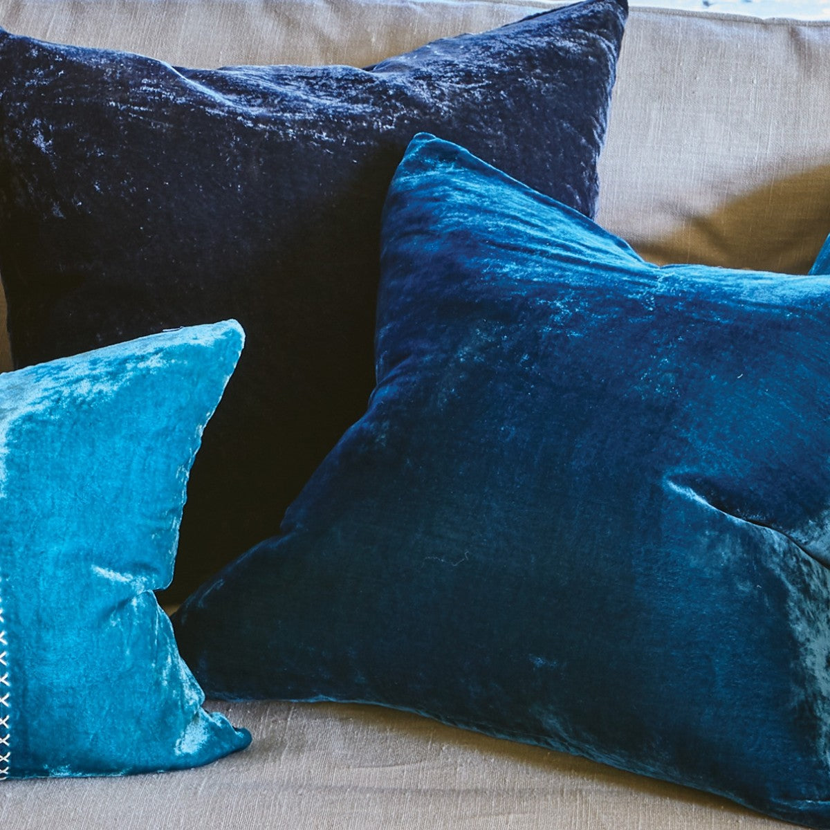 William Yeoward | Paddy Velvet Cushion