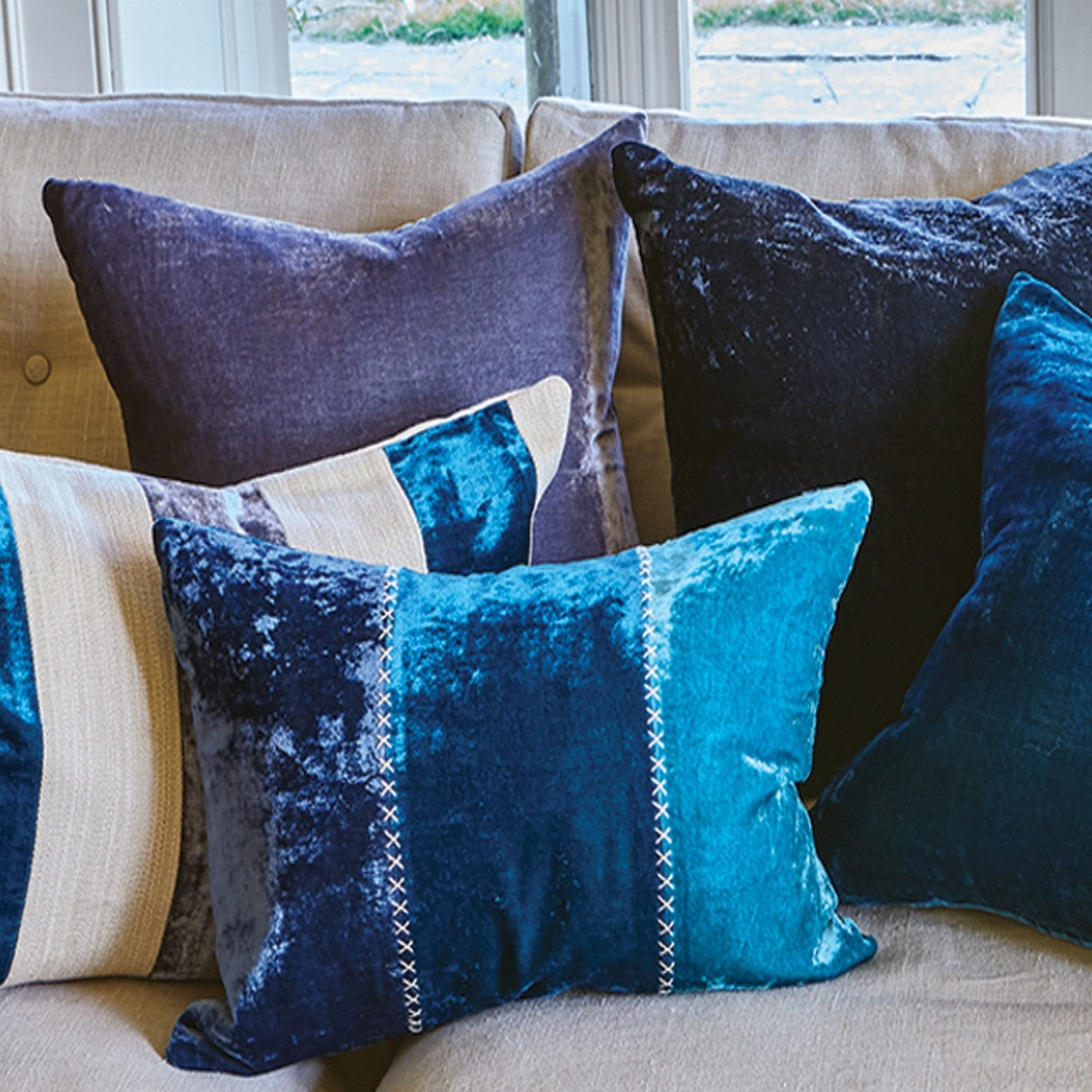 William Yeoward | Paddy Velvet Cushion