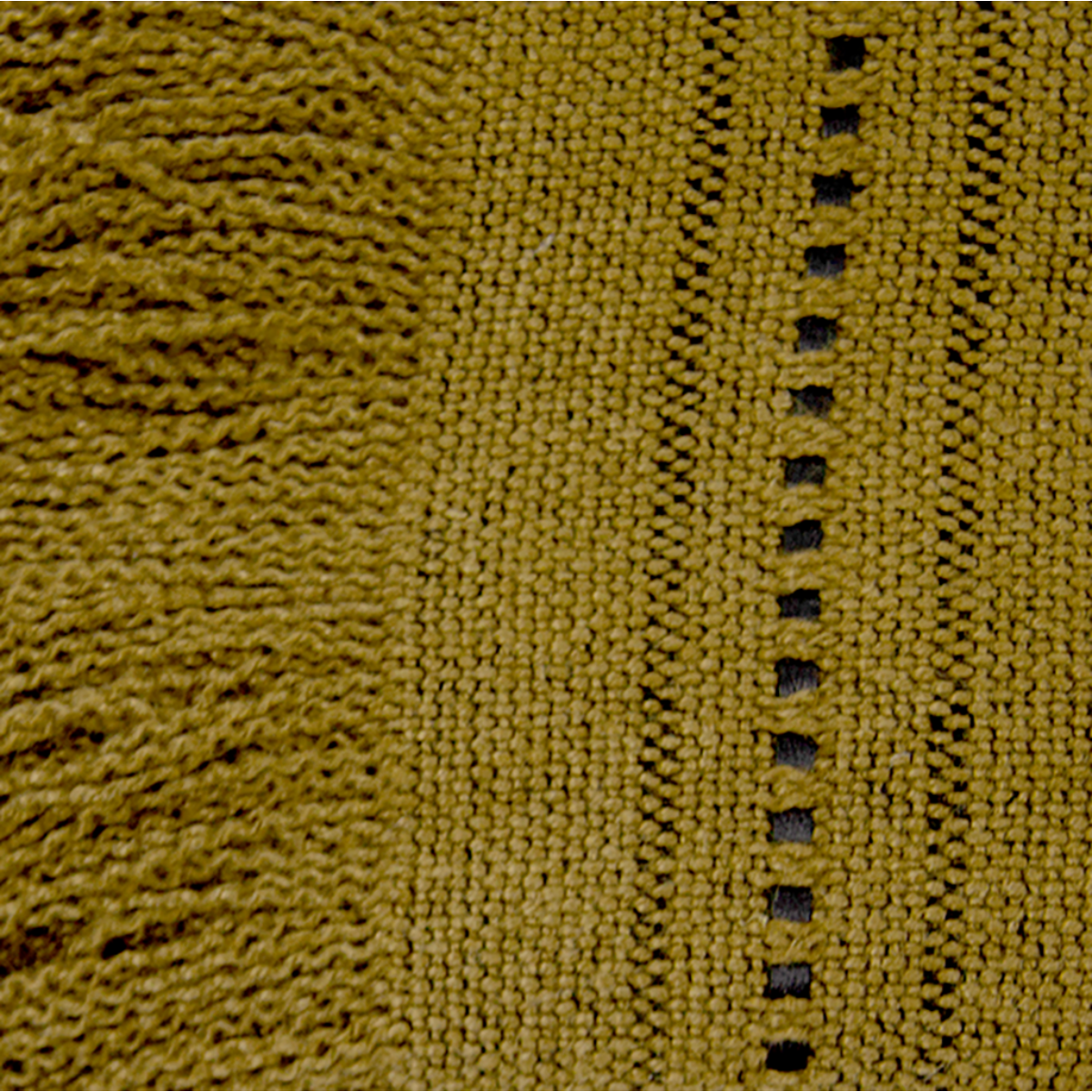 de Le Cuona | Fox Throw With Fringe & Leather Detail