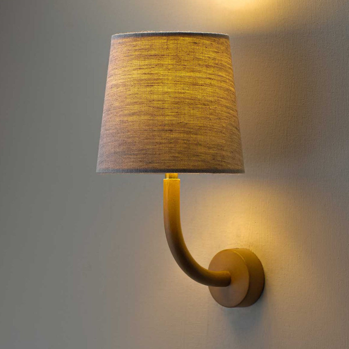 Porta Romana | Iris Wall Light