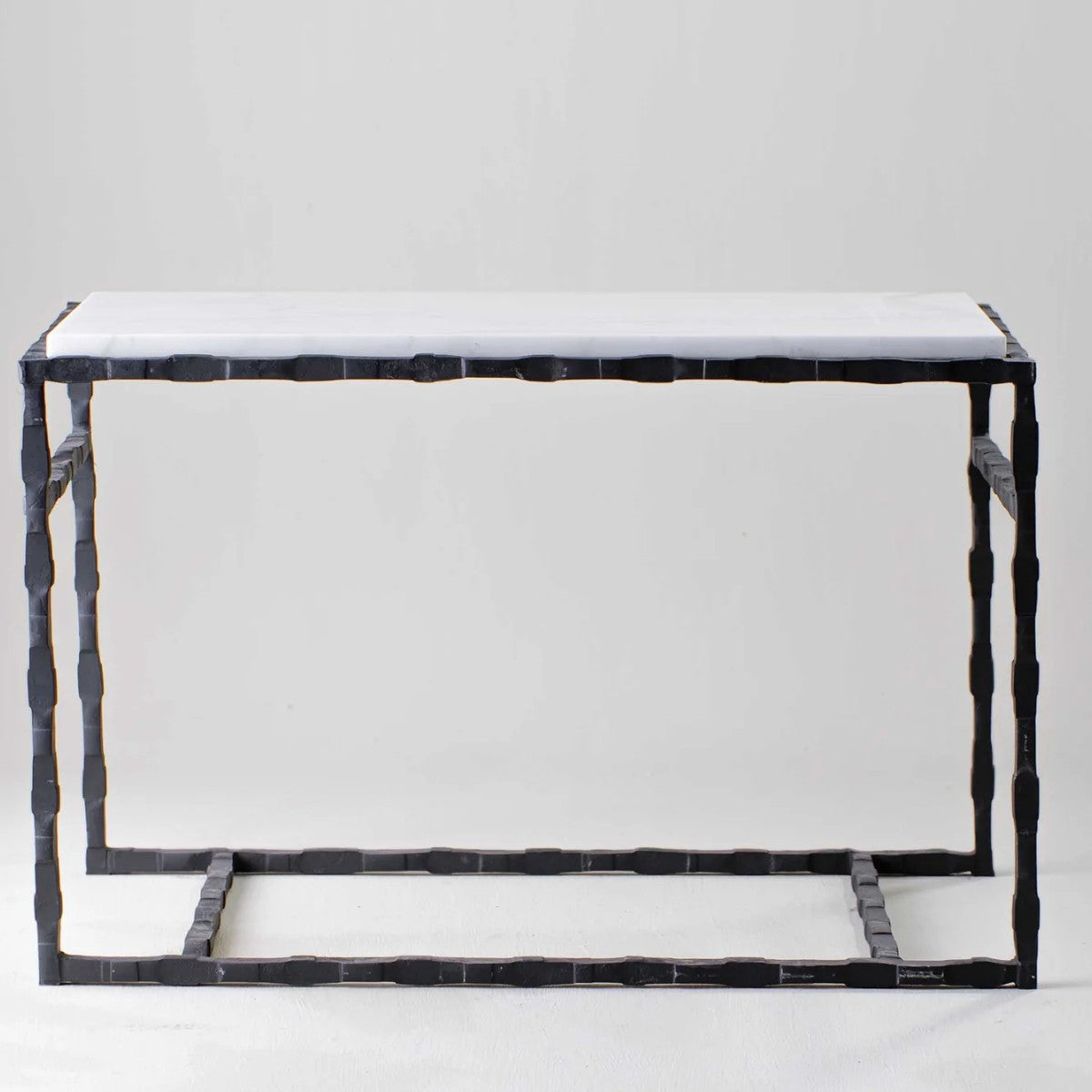 Porta Romana | Giacometti Sofa Side Table