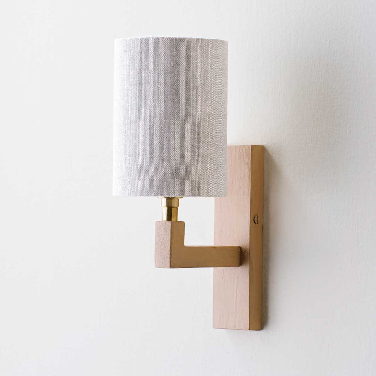 Porta Romana | Faye Wall Light