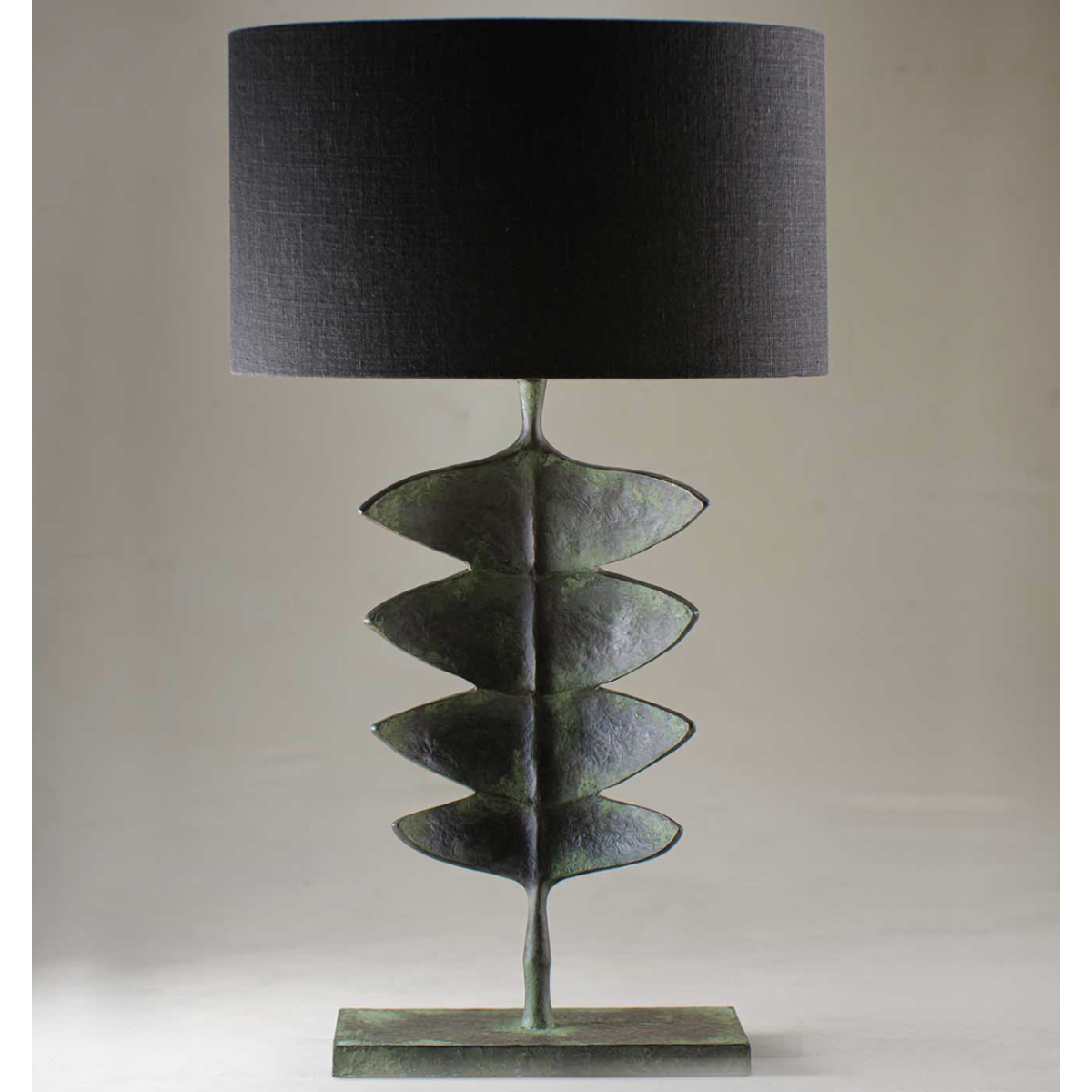 Porta Romana | Giacometti Leaf Lamp