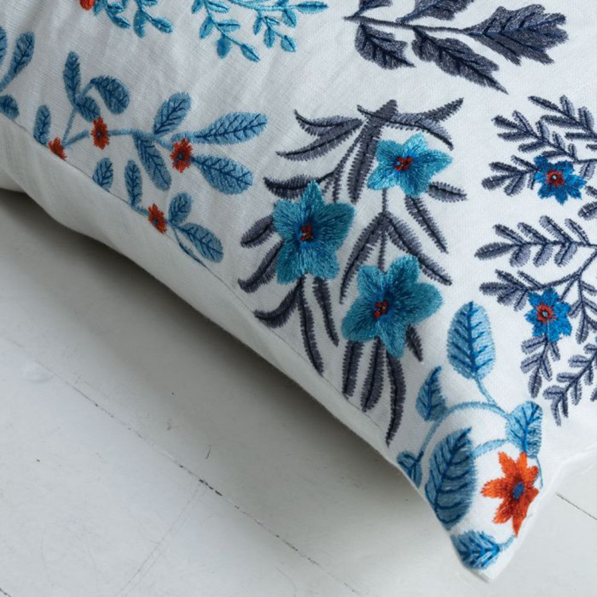 William Yeoward | Somerley Cushion