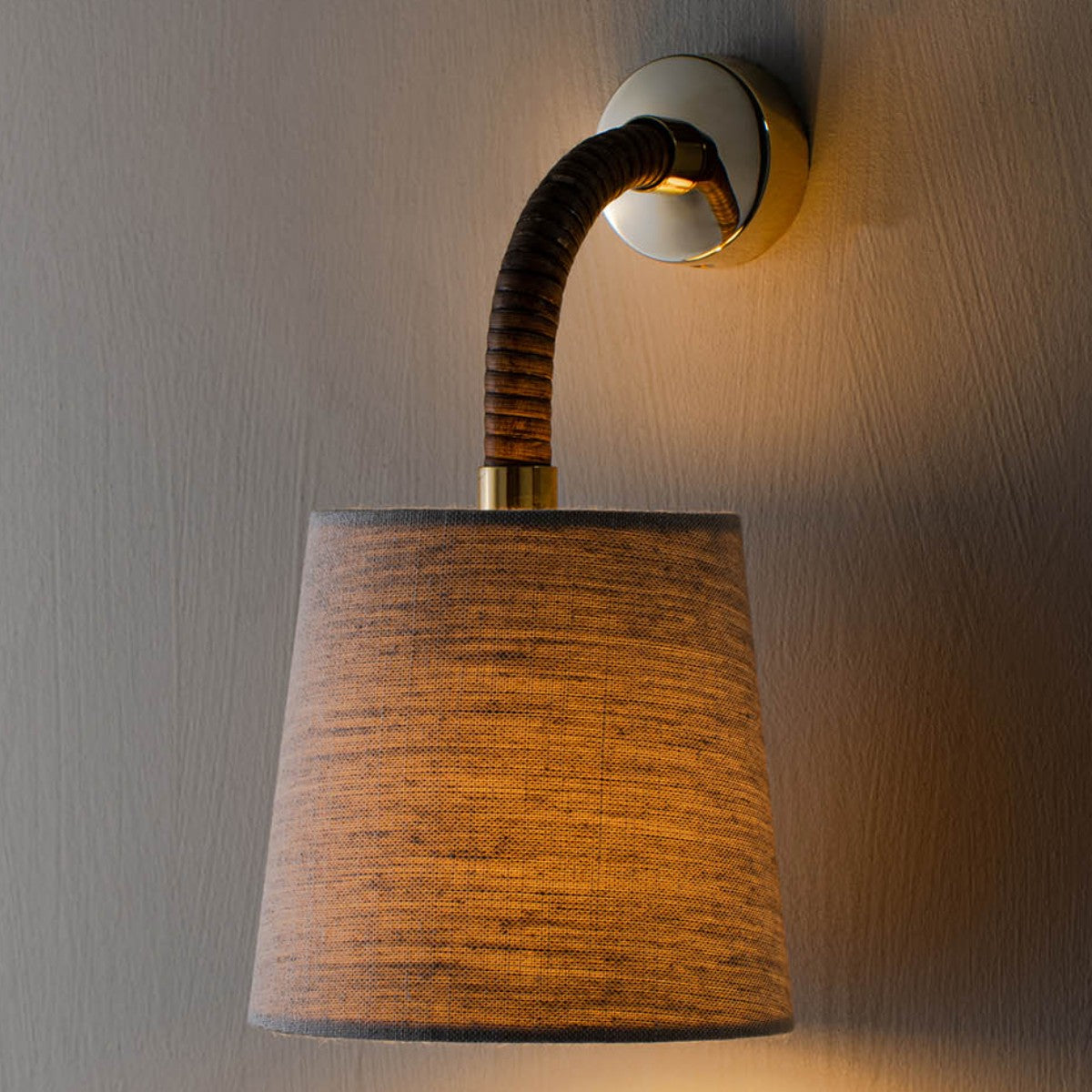 Porta Romana | Holden Downlight Single