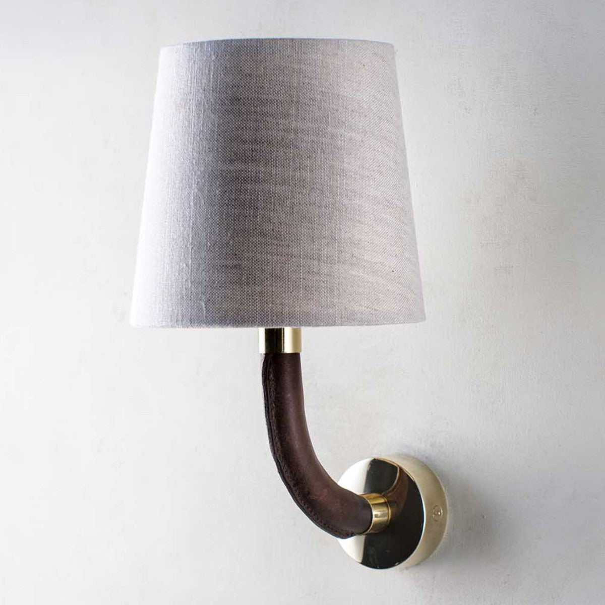 Porta Romana | Huxley Wall Light