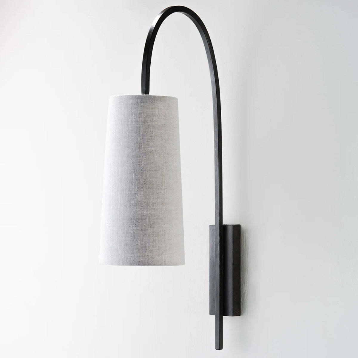 Porta Romana | Willow Wall Light