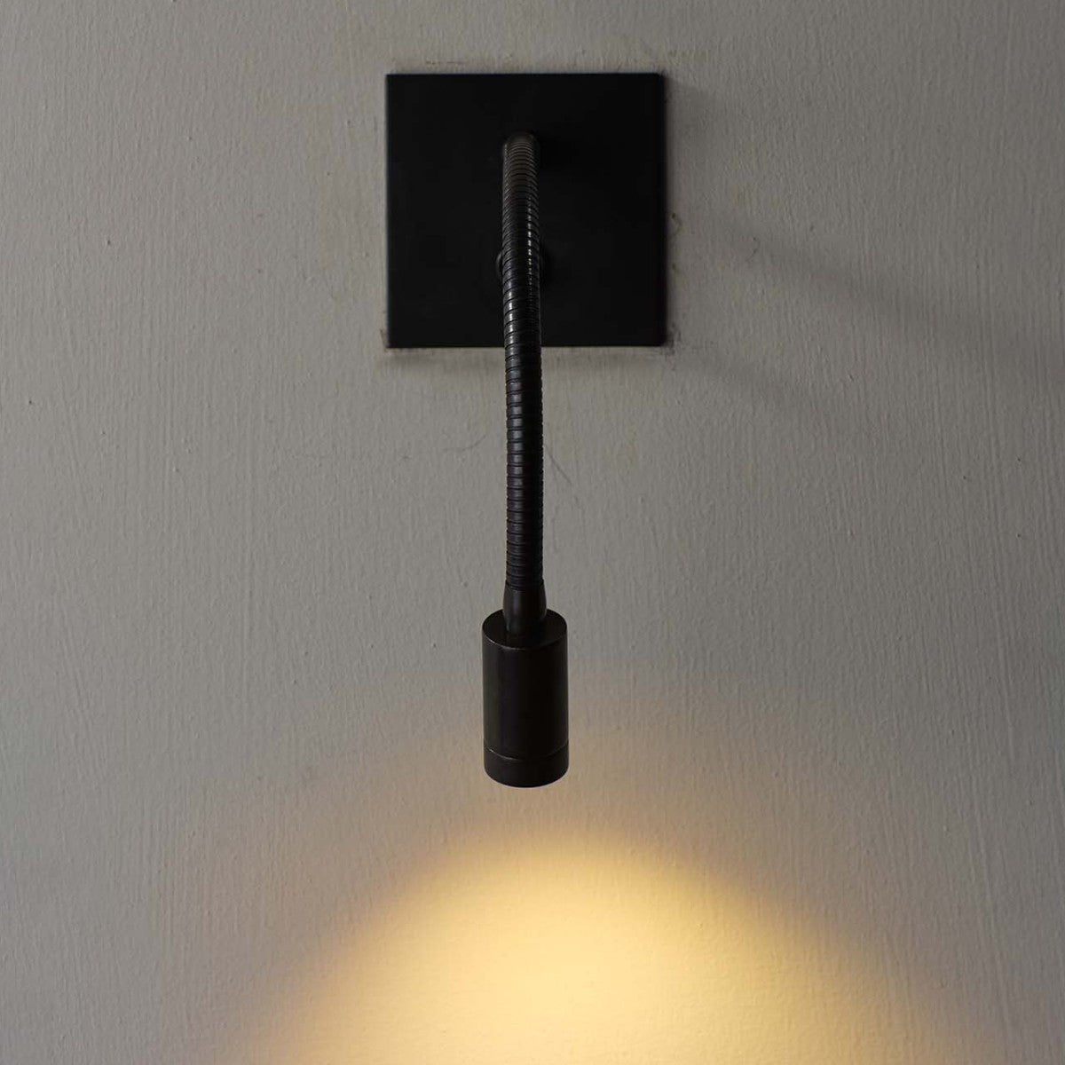 Porta Romana | Jordan Wall Light Small