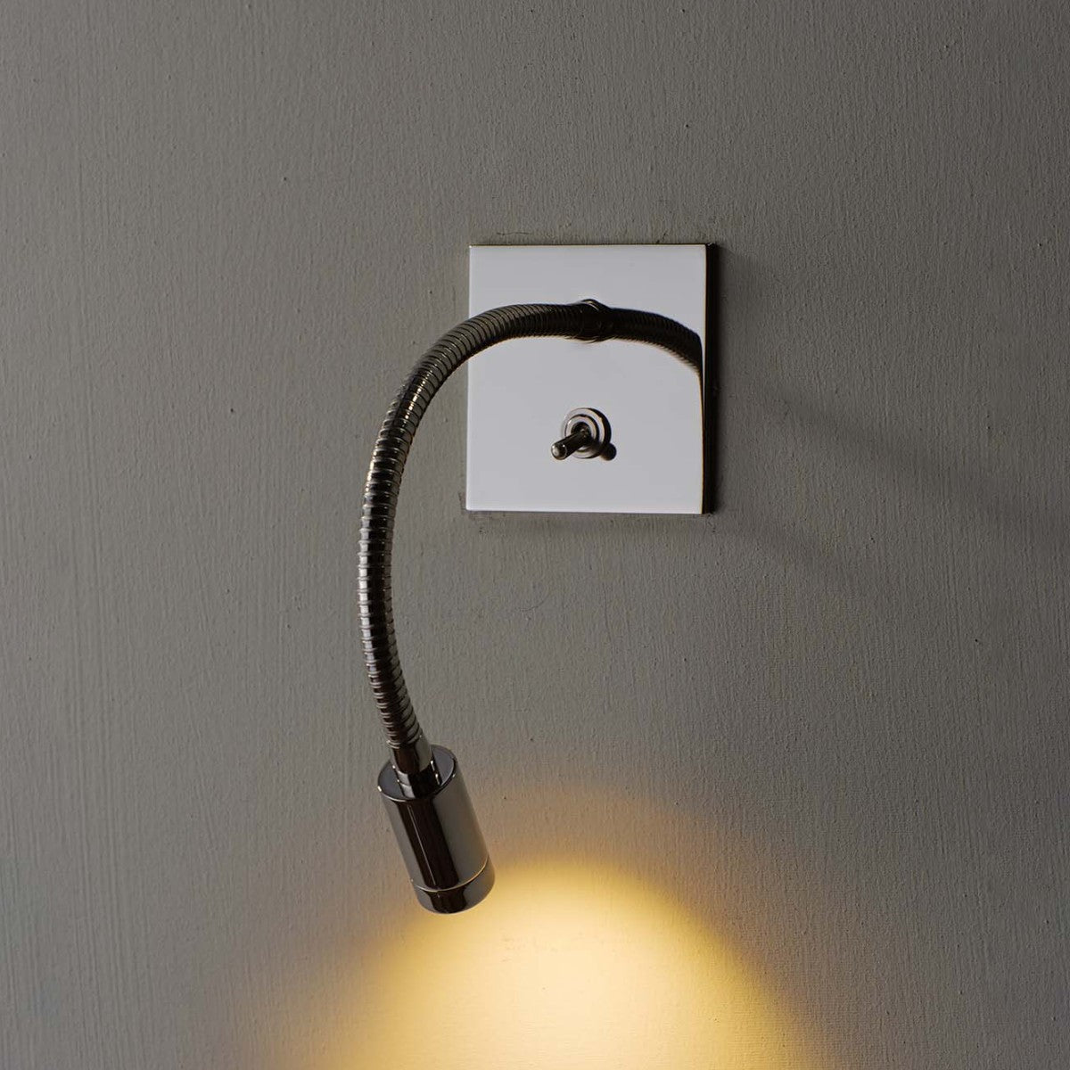 Porta Romana | Jordan Wall Light Small
