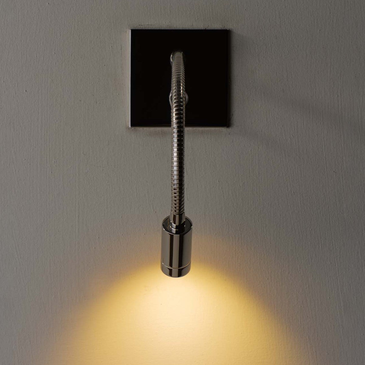 Porta Romana | Jordan Wall Light Small