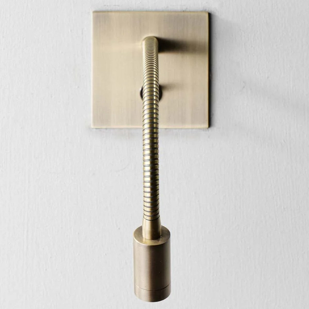 Porta Romana | Jordan Wall Light Small
