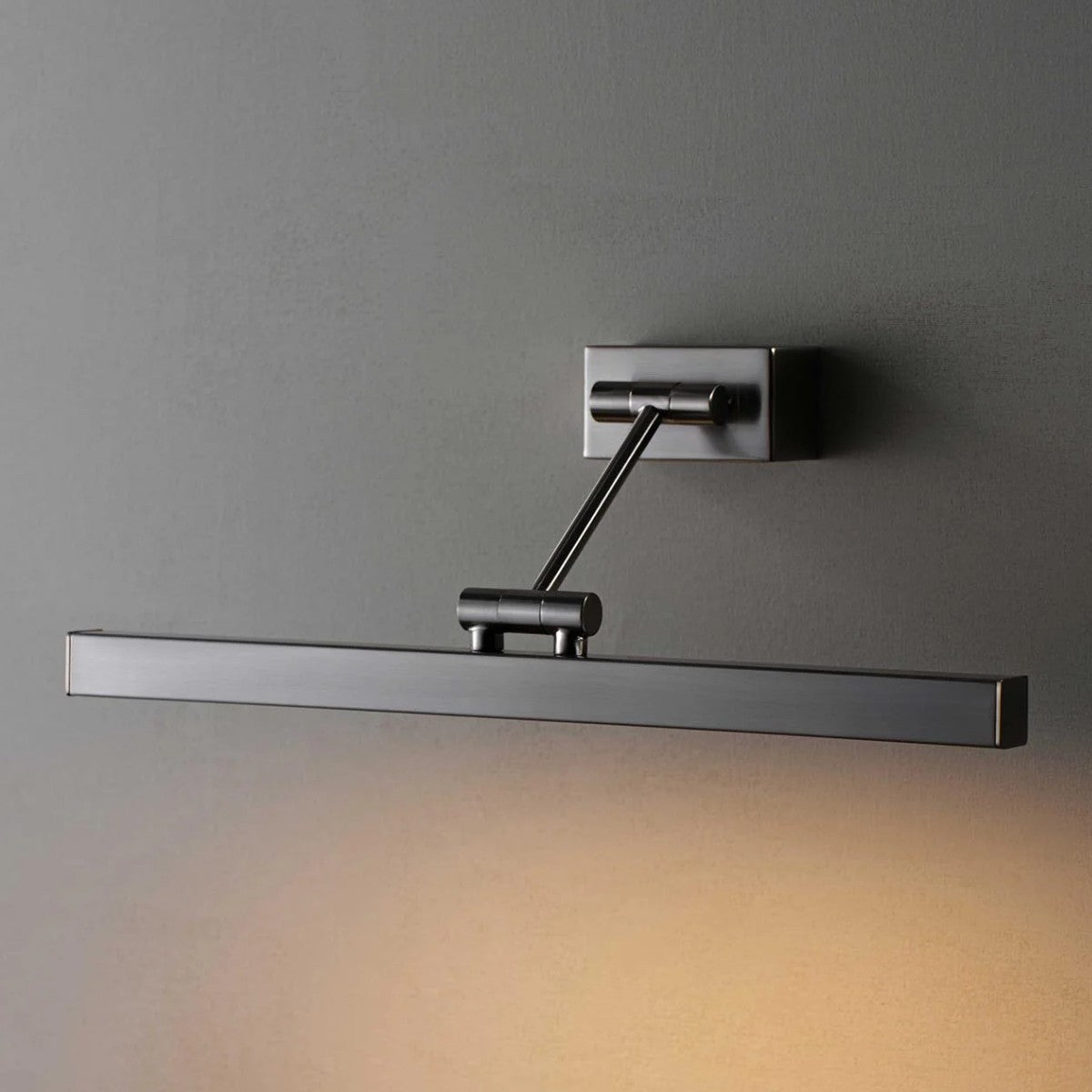 Porta Romana I Picture Wall Light