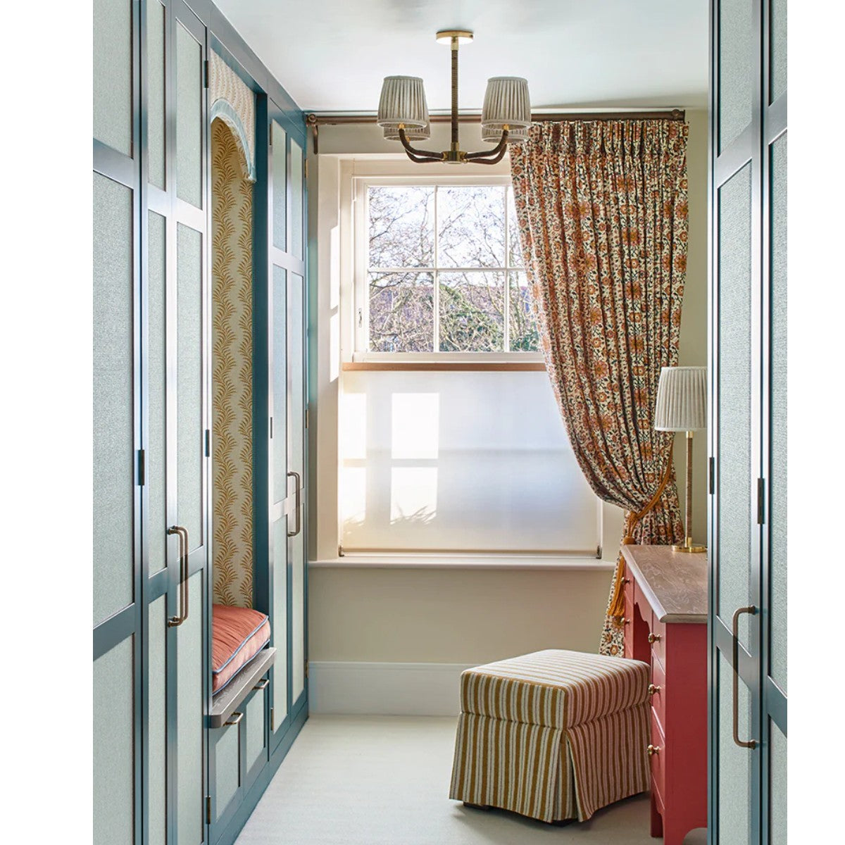 Porta Romana I Holden Ceiling Light